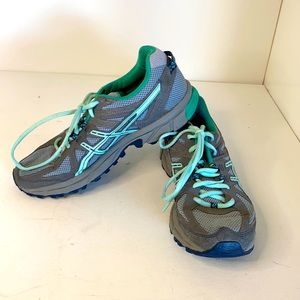 ASICS Women’s size 9.5 Gel-Sonoma Teal and Gray